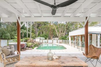 Augustine - Accommodation Main Beach 0