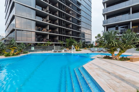 Airtrip Apartments On Cordelia - Accommodation Main Beach 1