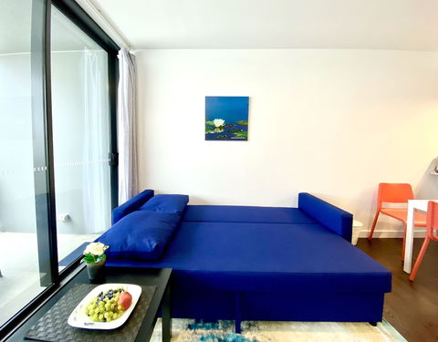 Airtrip Apartments On Cordelia - Accommodation Main Beach 5