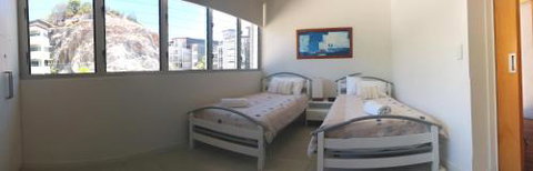 Bright Point Elite - Accommodation Main Beach 1