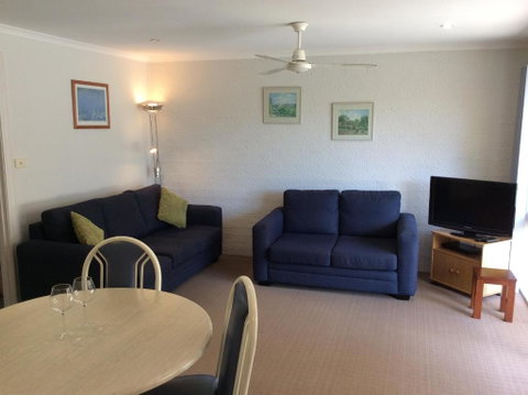 Como Lodge - Accommodation Main Beach 1
