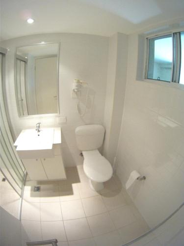 Cabarita Studio - Accommodation Main Beach 6