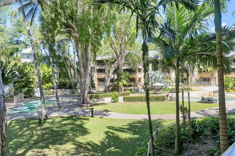 Amphora Laleuca Apartment - Accommodation Main Beach 4