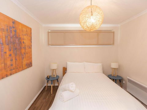 Wendaleigh 5 / 26 Clyde Street - Accommodation Main Beach 5