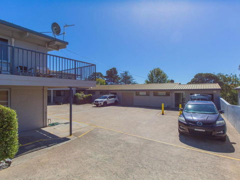 Wendaleigh 5 / 26 Clyde Street - Accommodation Main Beach 3