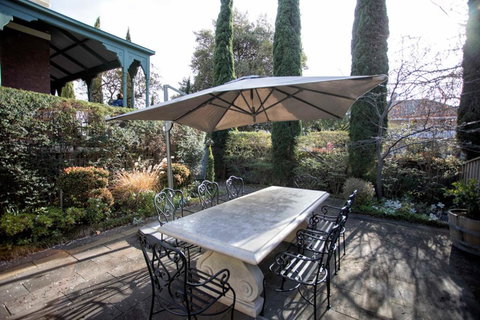 QPO QUEENSCLIFF - Accommodation Main Beach 5