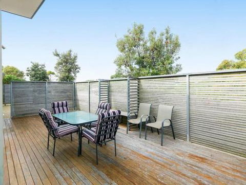ONE LEVEL At BROADBEACH RESORT - Accommodation Main Beach 1