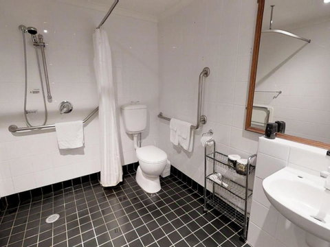 Apartment 5 The Stables Perisher - Accommodation Main Beach 5