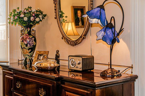 Langsford - Accommodation Main Beach 2