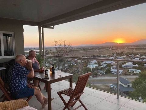 Margs Bed & Breakfast - Accommodation Main Beach 5