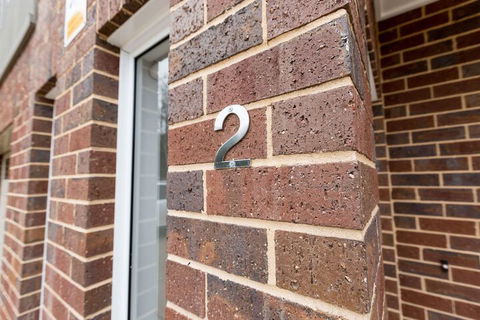 Wagga Apartments 2 - Accommodation Main Beach 0