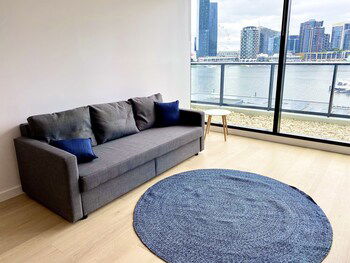 JC Waterfront Apartments Collins Wharf - Accommodation Main Beach 6