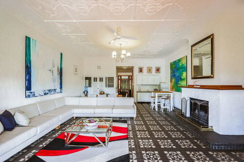 Casuarina Estate - Accommodation Main Beach 4