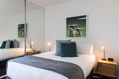 Sullivans Cove Apartments - Accommodation Main Beach 7