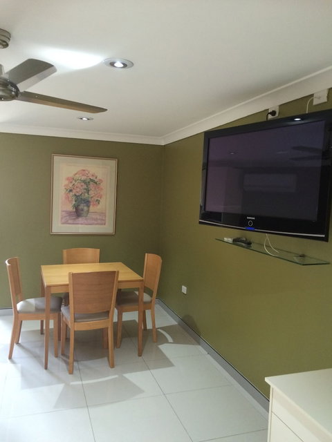 Tumut Valley Motel - Accommodation Main Beach 6