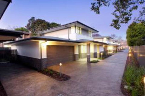 Abode Apartments Albury - Accommodation Main Beach 0