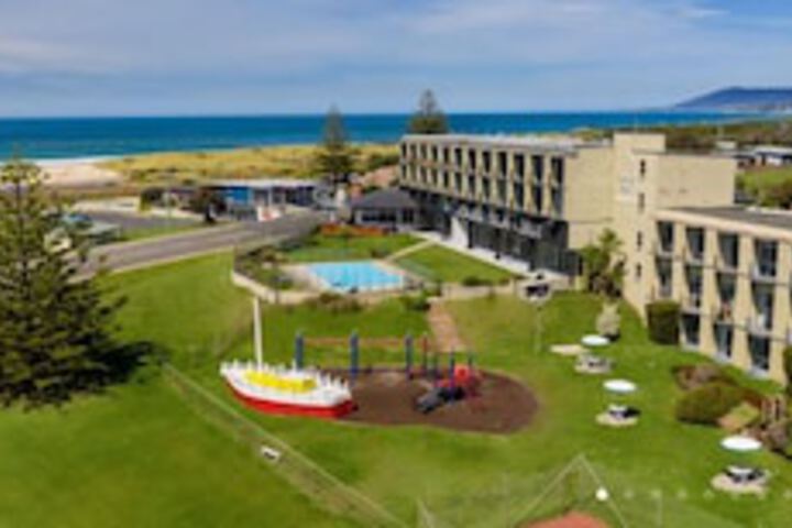 Scamander TAS Accommodation Main Beach