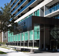 Avenue Hotel Canberra - Accommodation Main Beach