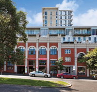Tribeca Serviced Apartments Melbourne - Accommodation Main Beach