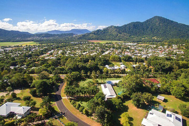 Redlynch QLD Accommodation Main Beach