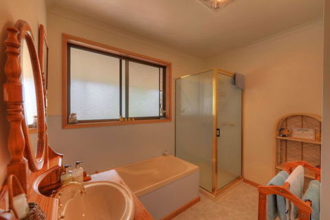 Sea Change Safety Cove - Accommodation Main Beach 4