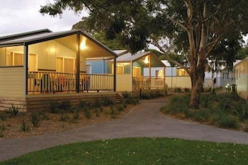 Kendalls On The Beach Holiday Park - Accommodation Main Beach 3