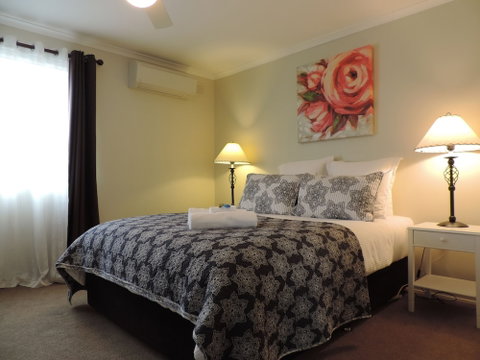 Westwood Lodge Apartments - Accommodation Main Beach 6