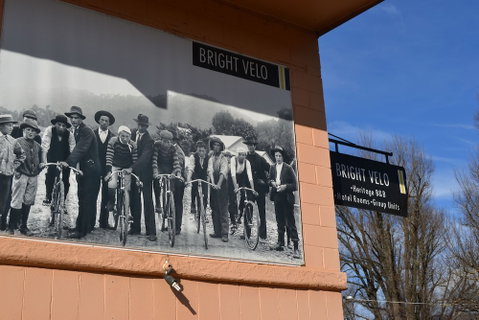 Bright Velo - Accommodation Main Beach 0