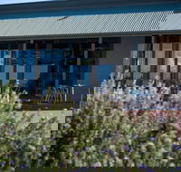 Foreshore Motor Inn - Accommodation Main Beach