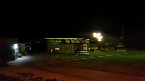 Sun Centre Motel - Accommodation Main Beach 1