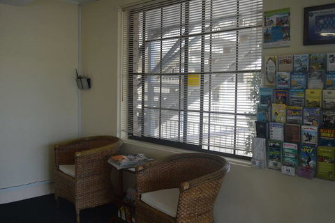 Excelsior Motor Inn - Accommodation Main Beach 4