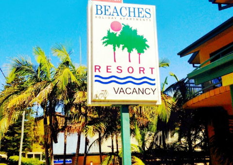 Beaches Holiday Resort - Accommodation Main Beach 3