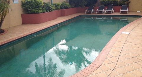 Beaches Holiday Resort - Accommodation Main Beach 0