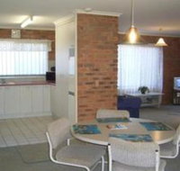 Fronds Holiday Apartments - Accommodation Main Beach