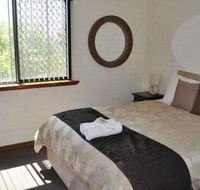 Barrack Apartments - Accommodation Main Beach