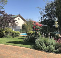 Country Apartments - Accommodation Main Beach