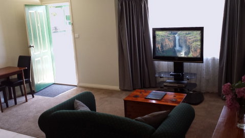 Daylesford Central Motor Inn - Accommodation Main Beach 3