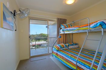 Pacific Royale Holiday Apartment 313 - Accommodation Main Beach 0