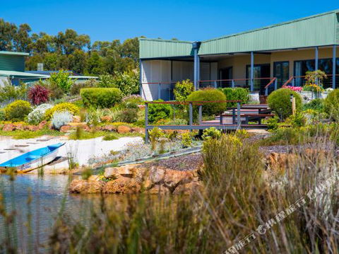 Charlie Bravo Villa Margaret River - Accommodation Main Beach 0