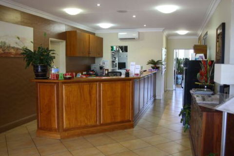 Mas Country Roma Explorers Inn Roma - Accommodation Main Beach 5
