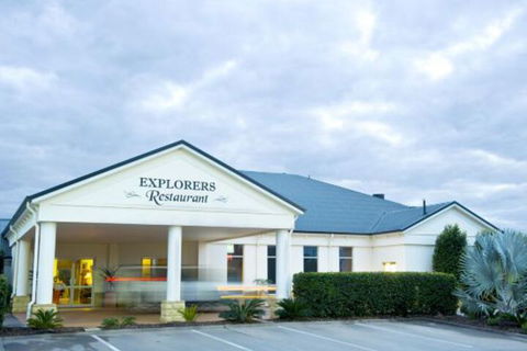 Mas Country Roma Explorers Inn Roma - Accommodation Main Beach 2