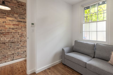 Outstanding Comfort Darlinghurst House - Accommodation Main Beach 4
