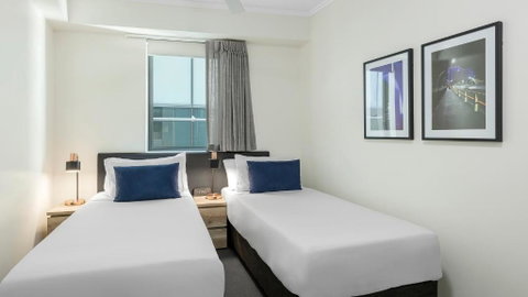 Apartments At 212 Margaret - Accommodation Main Beach 4