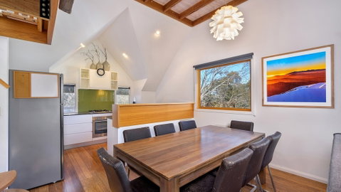 Dandongale - Accommodation Main Beach 2