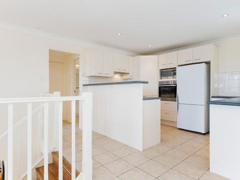 Ocean View Anna Bay 23 Ocean Avenue - Accommodation Main Beach 6