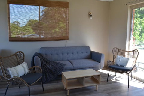 Apartment With Sweeping View Of The Bay 2 Bedrooms Sleeps 5 - Accommodation Main Beach 4