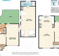 Seaside Escape at Jones Beach swimming pool - Accommodation Main Beach