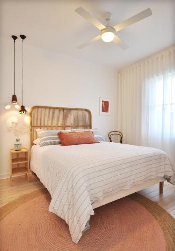 Pine At Arlos Refined Luxury In Glenelg - Accommodation Main Beach 4