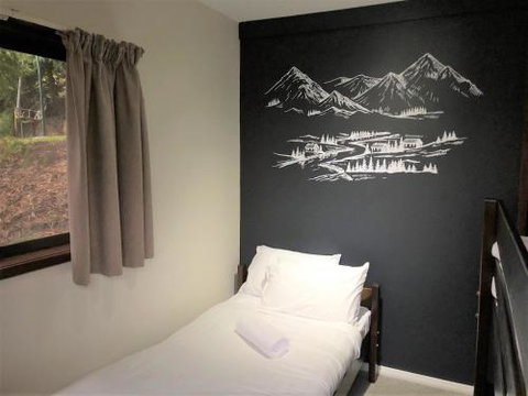 Chamonix - Accommodation Main Beach 2