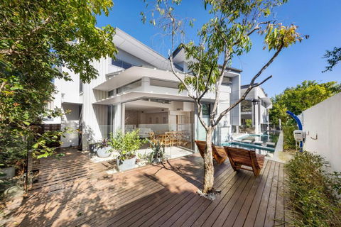 Ultimate Light & Space Noosa Heads - Accommodation Main Beach 5
